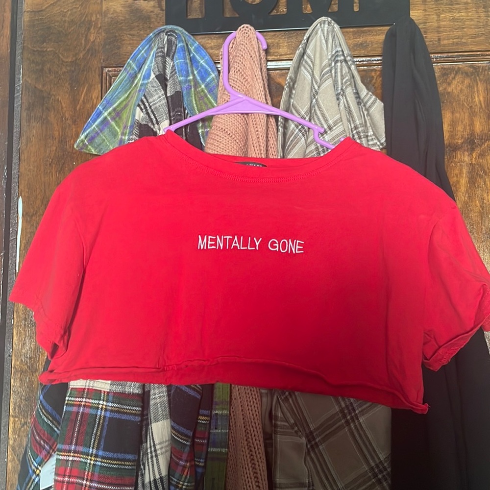 Short crop top